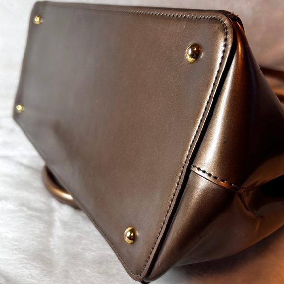 Lauren Ralph Lauren Newbury double zip satchel in metallic - Picture 14 of 14